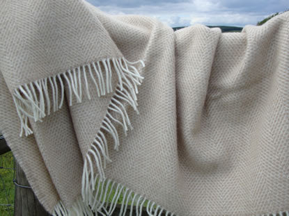 Beige Beehive Pure New Wool Throw
