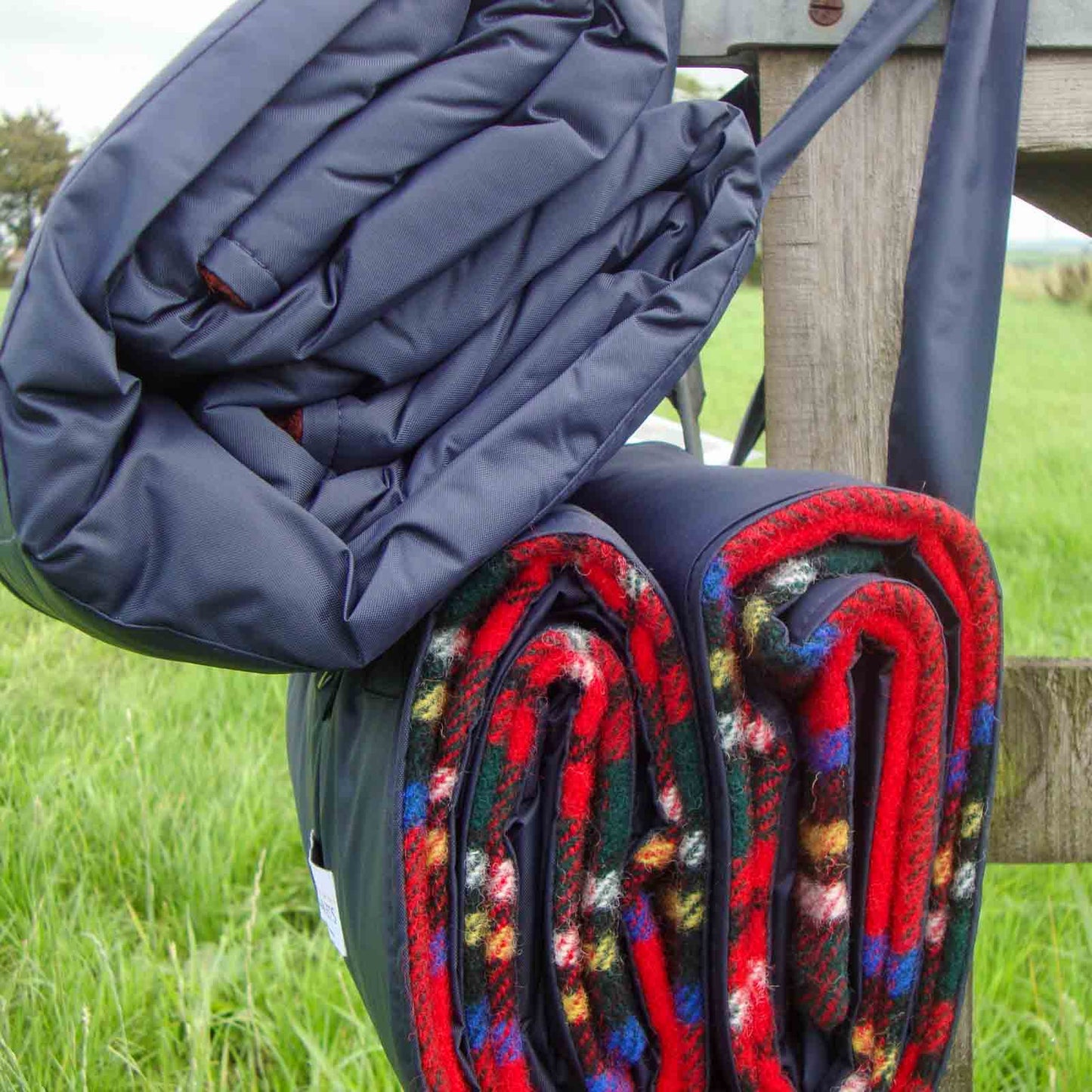 Royal Stewart Tartan Pure New Wool Waterproof Picnic Blanket