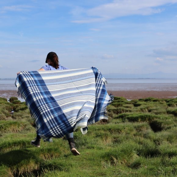 Harbour Blue Check Merino Lambswool Throw 05