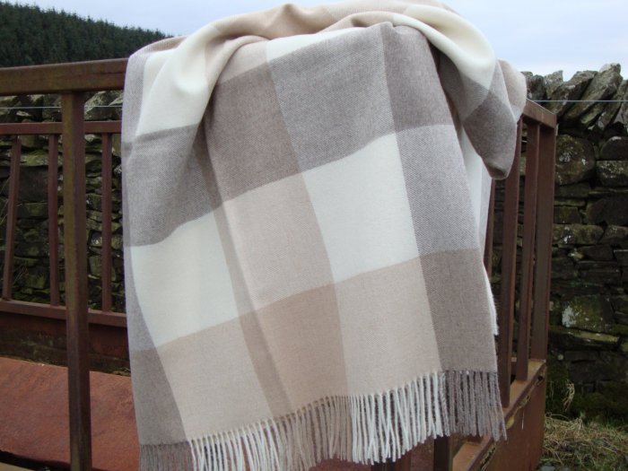 Caramel Check Alpaca Blanket Throw 01