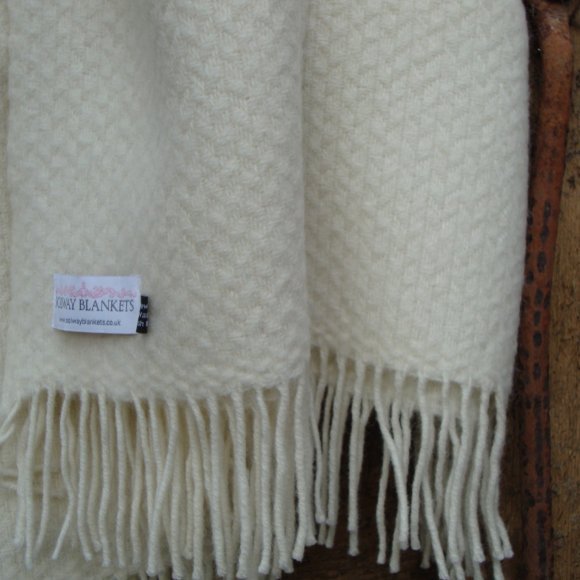 Cream Wafer Pure New Wool Blanket Throw 02