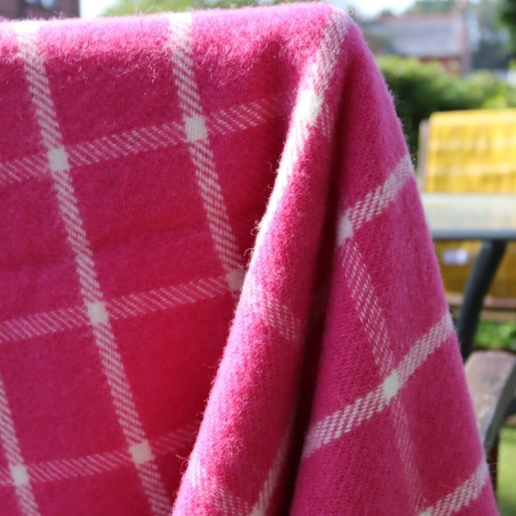 Watermelon Pink Chequered Check Wool Blanket Throw 01