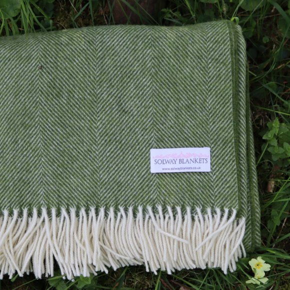 Apple Green Herringbone Shetland Wool Blanket Throw 01