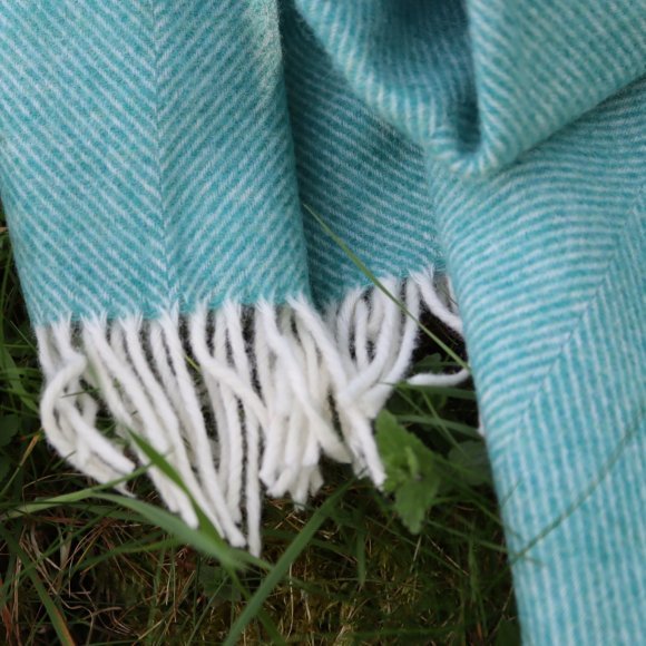 Jade Green Herringbone Shetland Wool Blanket Throw 01