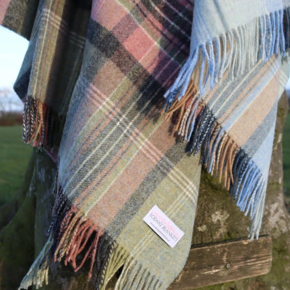 Green Kintyre Check | Shetland Throws | Solway Blankets