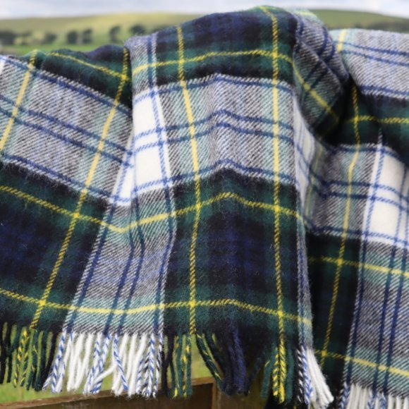 Dress Gordon Tartan Pure New Wool Blanket 01